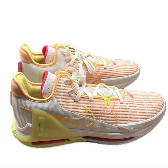 Mens size  13 Nike LeBron James witness VI brand new main image 6